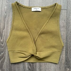 Aritzia Babaton Sculpt Knit Twist Tank